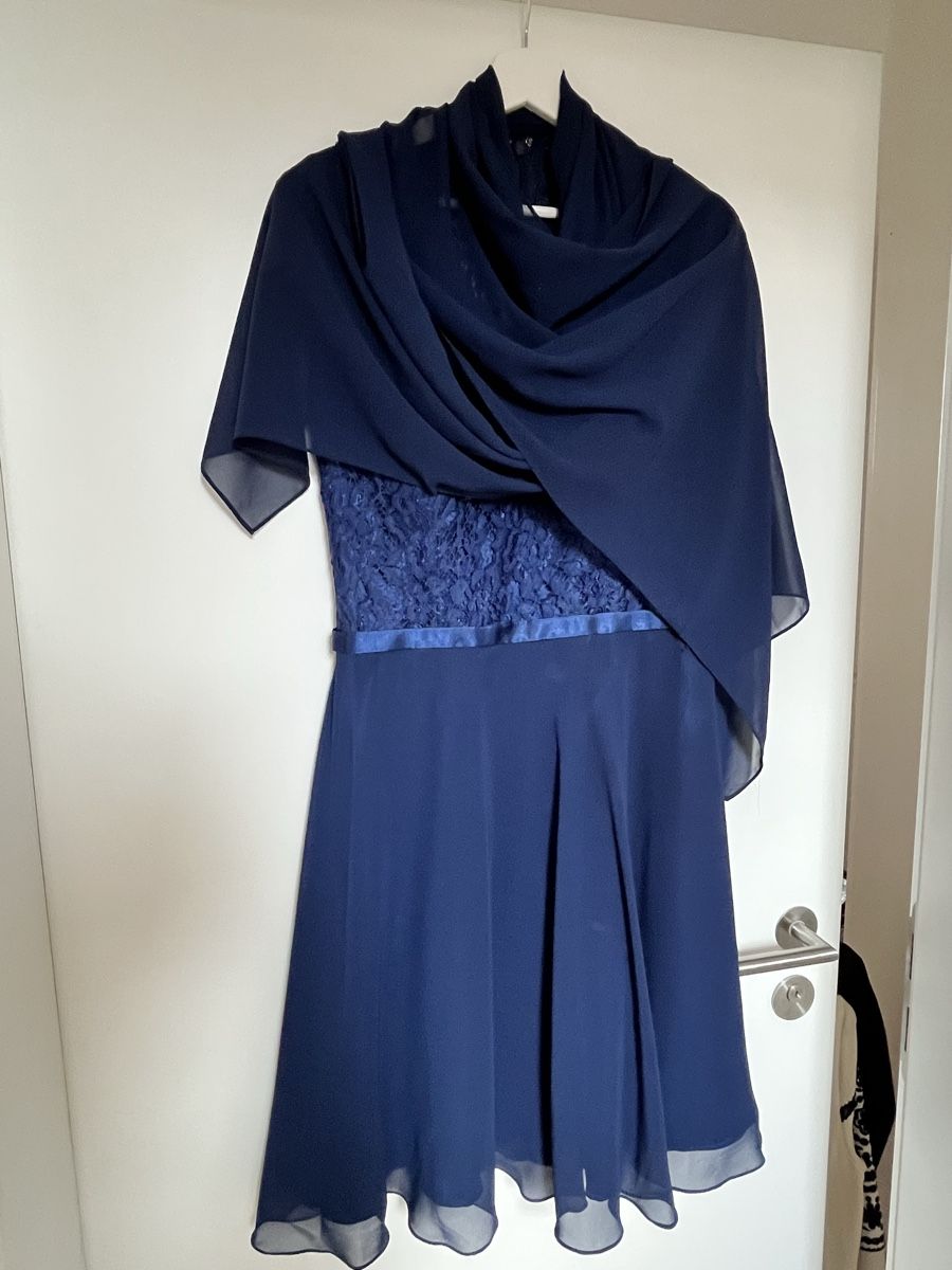 Kleider: Verkaufe Neues Kleid in Blau – Neu (gemäss Beschreibung) aus Ottenbach von Julia.flue610 2