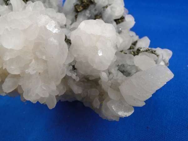 Mineralien & Heilsteine: Calcit (UV-Pink) mit Sulphiden – Gebraucht aus Schinznach Bad von Demerald 2