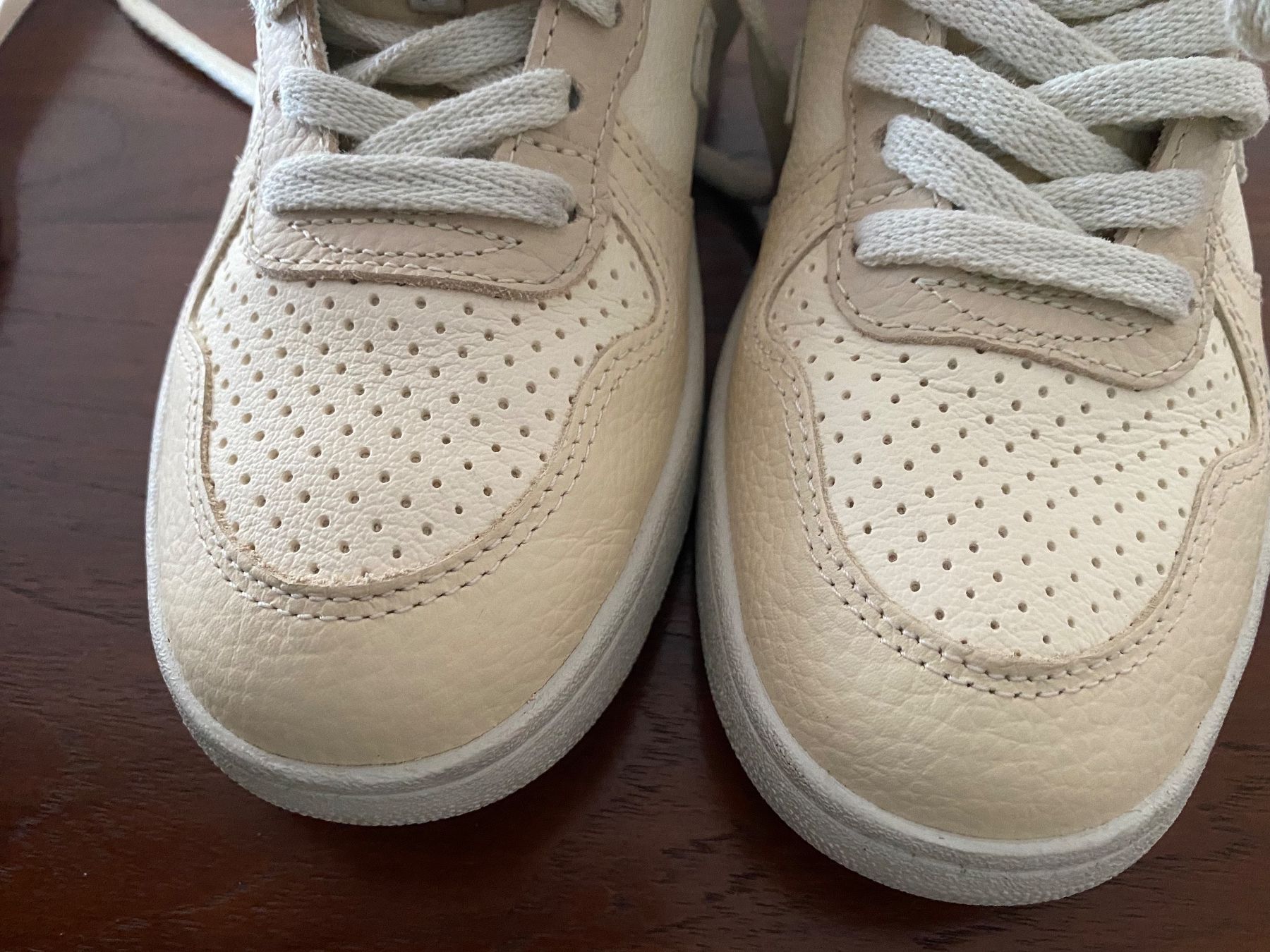 Veja Scarpe da uomo: Nagelneue VEJA V15 Leder Sneaker – Nuovo (secondo la descrizione) da Besazio venduto da lionheart63 6