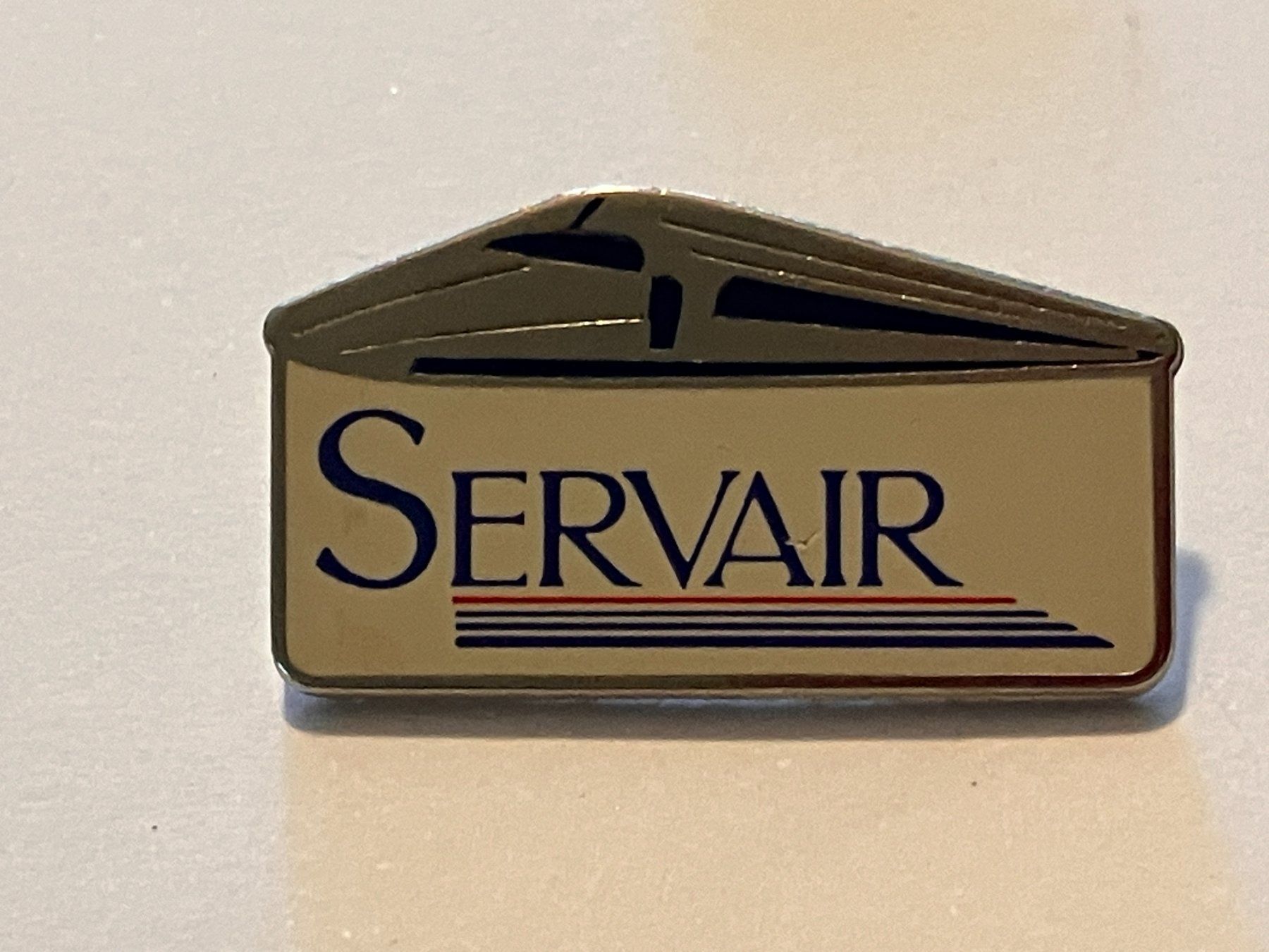 Placchette & Badge: 1 Pin Servair – Usato da Basel venduto da djwwpp
