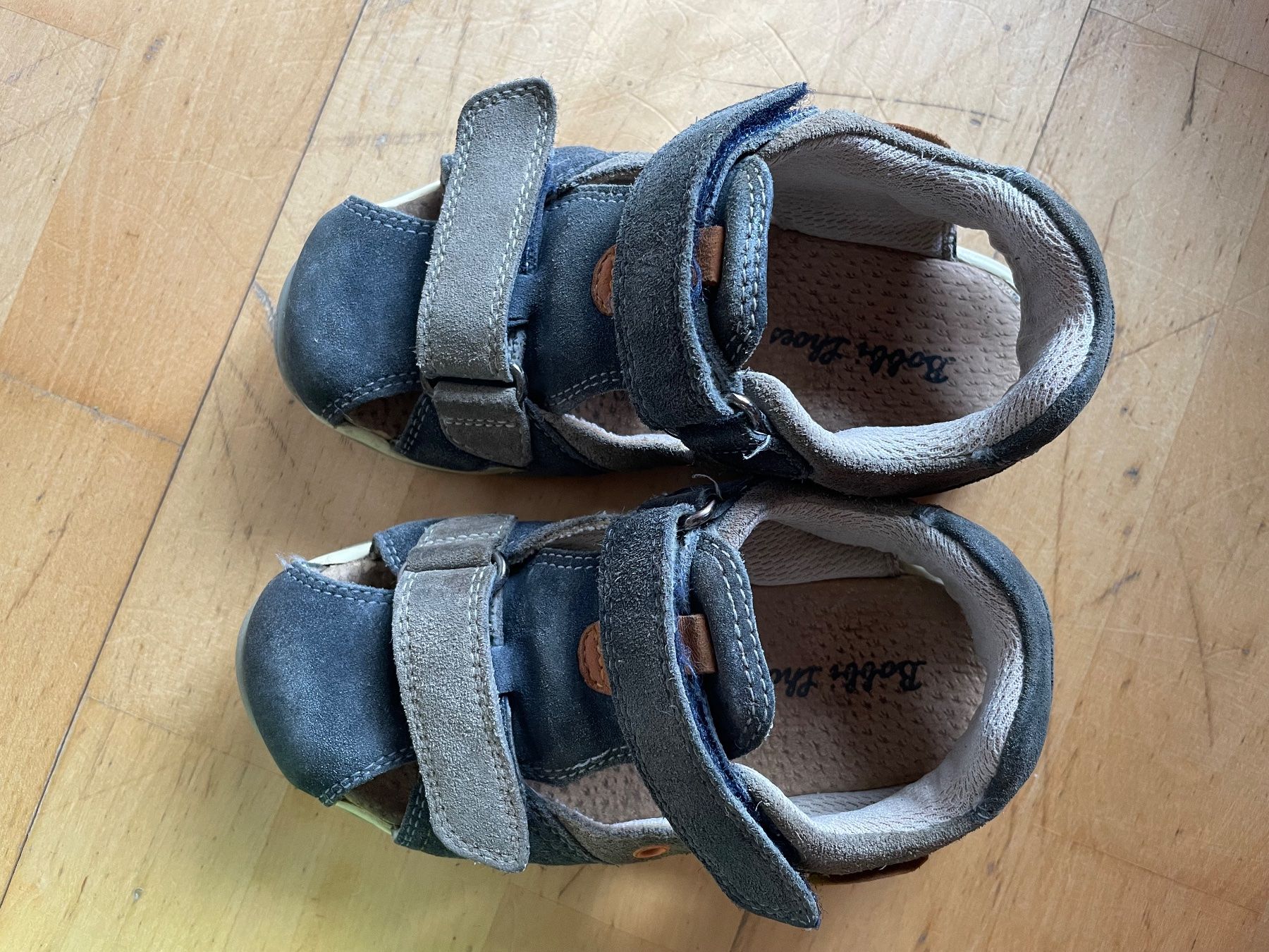 Chaussures garçon: Sandalen Gr 27 – D'occasion à Hüntwangen par fra_7nd2 3