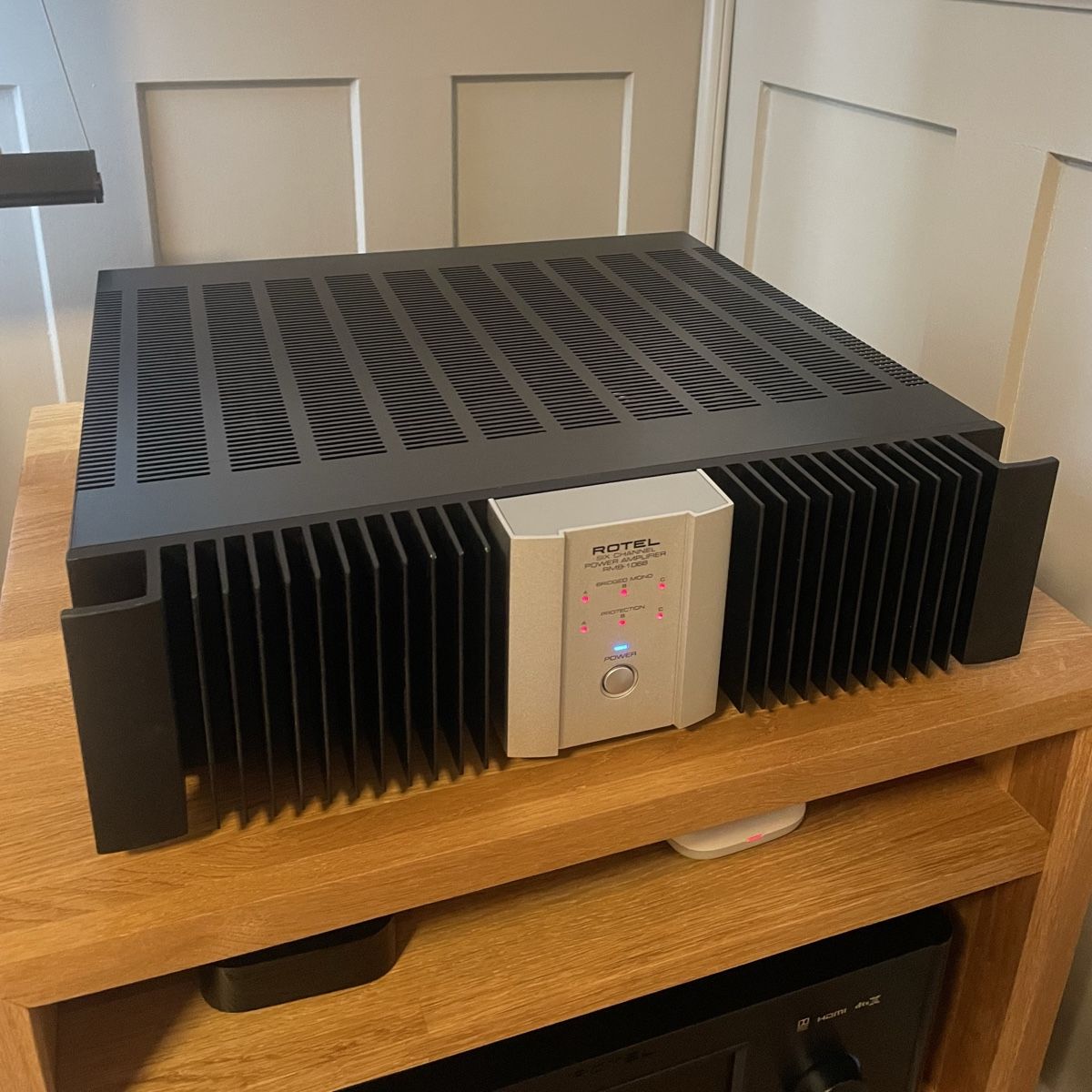 Rotel Amplificatori: Rotel - RMB1066 – Usato da Winterthur venduto da FloZound