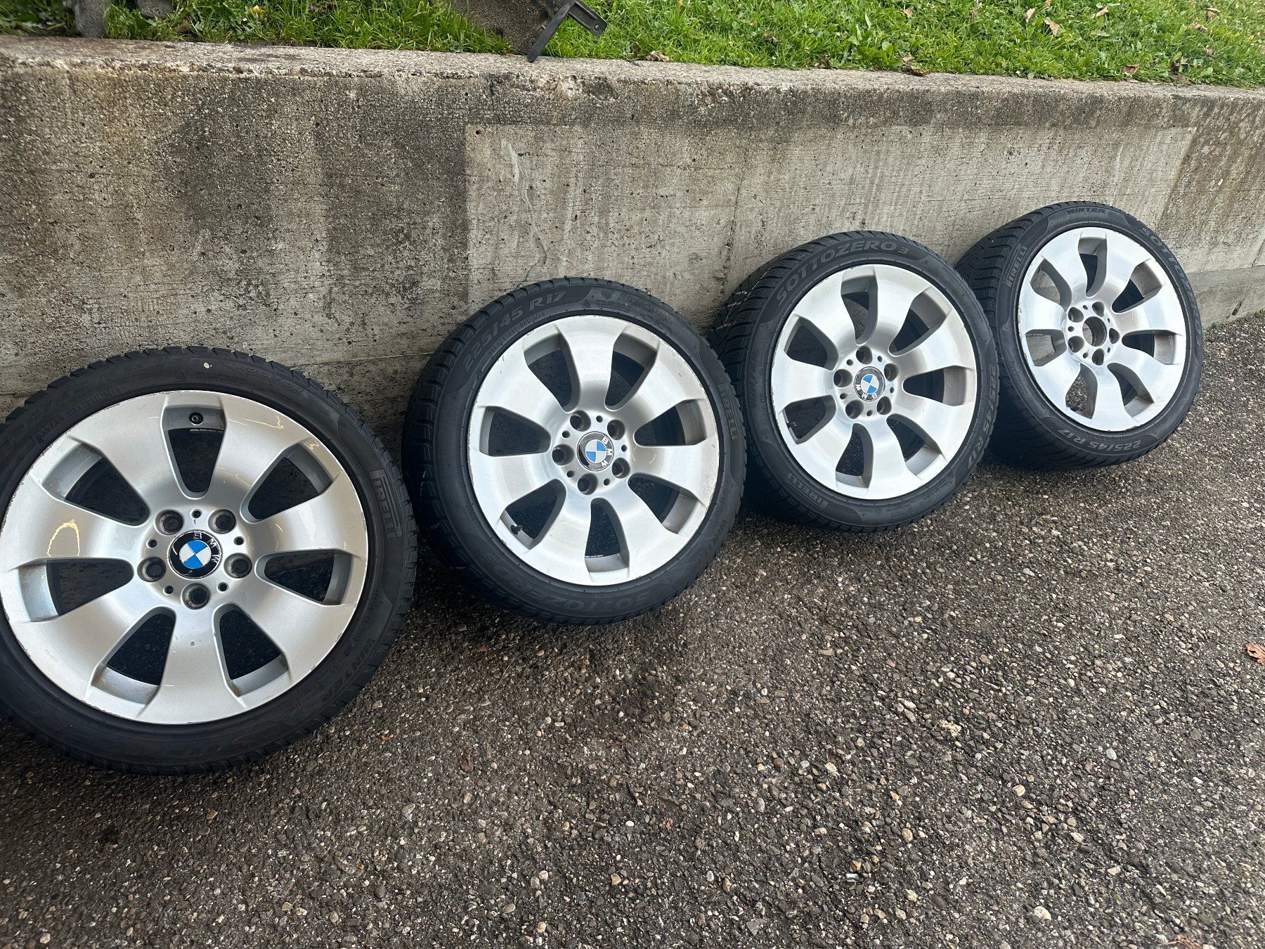 BMW Pneumatici & Ruote complete: 4 Alurad 17" BMW 3er – Usato da Günsberg venduto da fuerstvgb 2