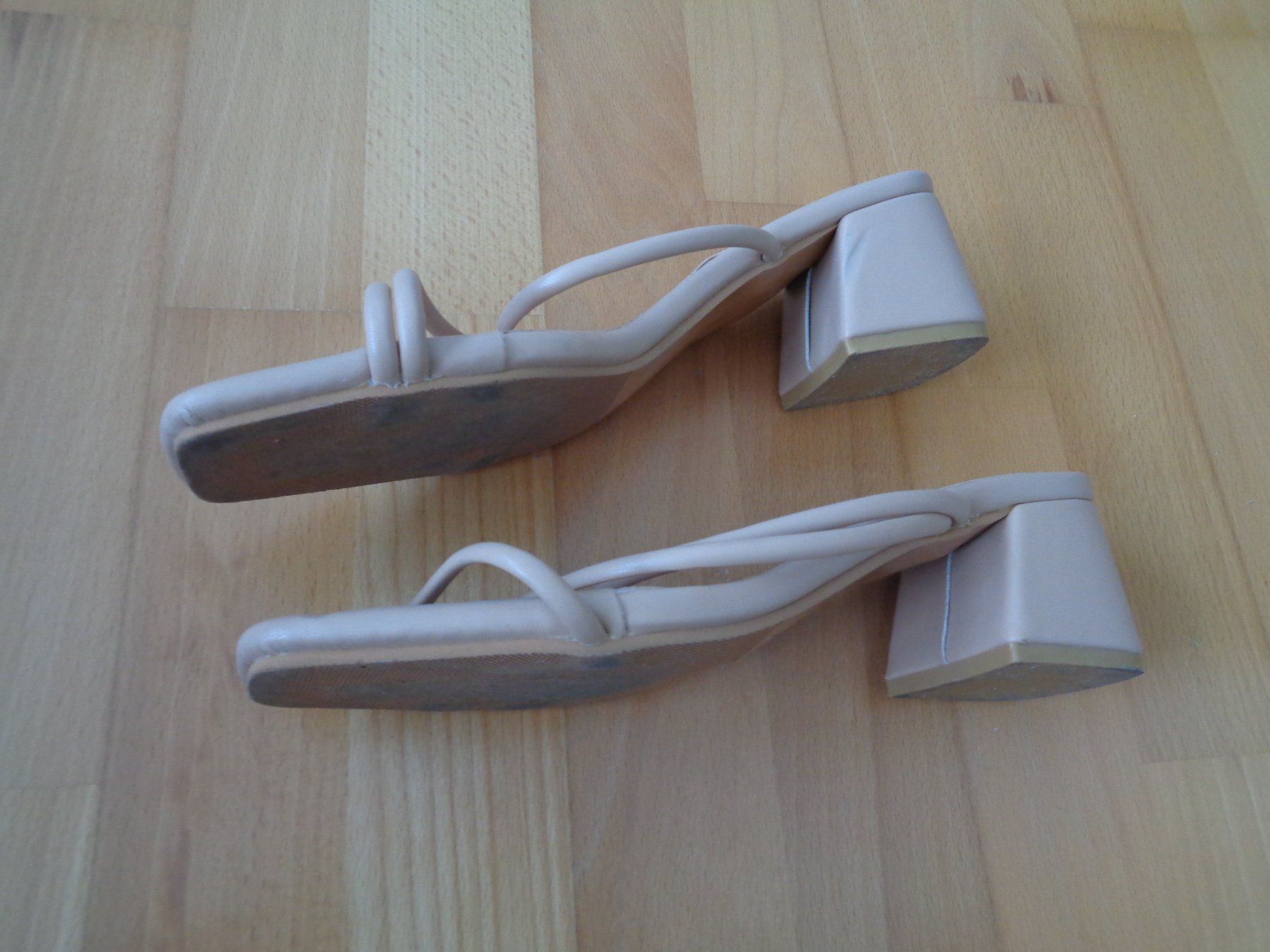 Scarpe da donna: Sandalen  Grösse 36 – Usato da Kreuzlingen venduto da Robi-2003 2