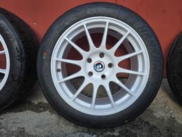 4x Protrack one mit Semislicks 17x9 ET30 für BMW E36 / E46