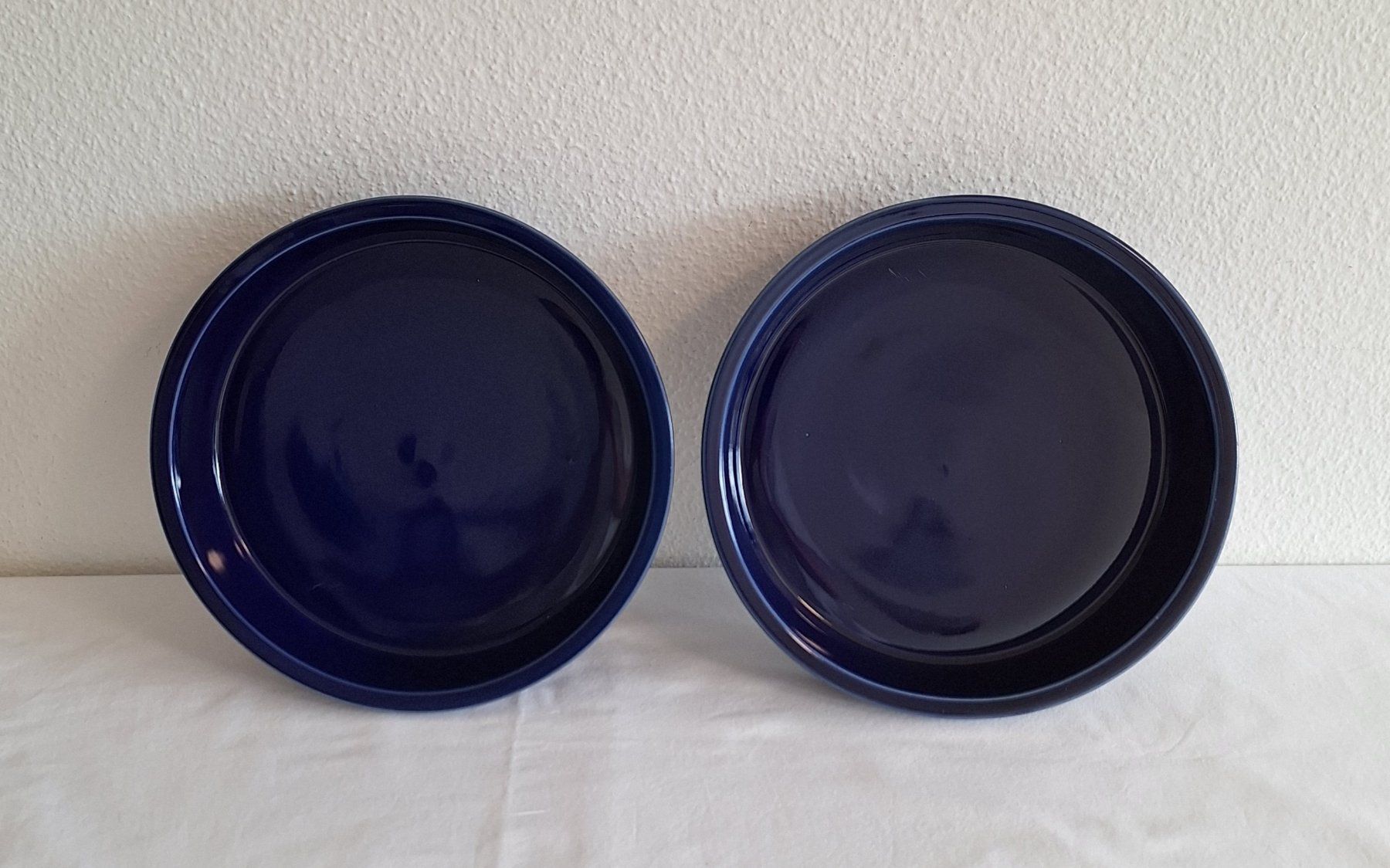 Sottobicchieri: 2 Keramik Blumenuntersetzer 26 cm dunkelblau – Nuovo (secondo la descrizione) da Bergdietikon venduto da Zozo 1