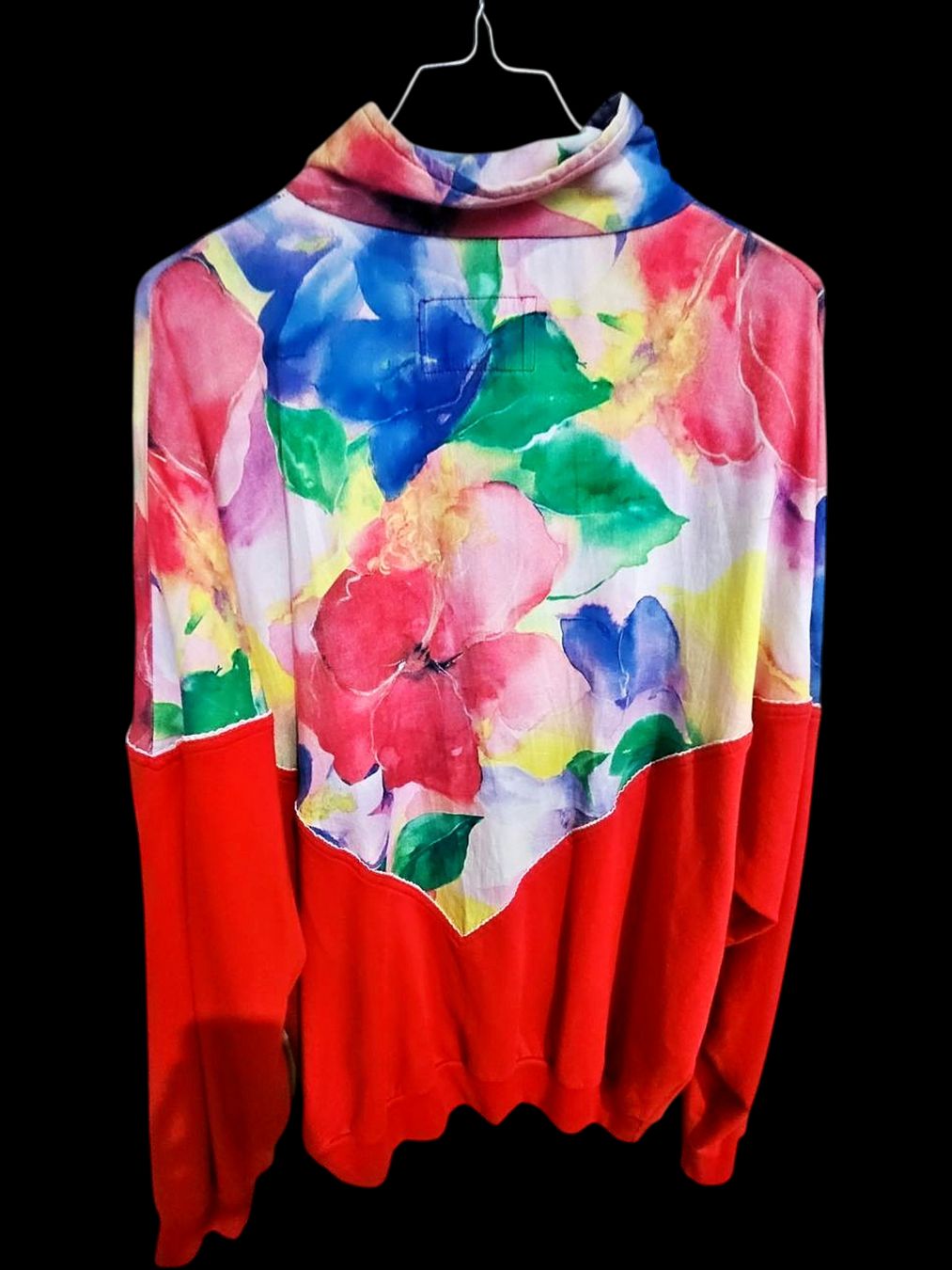 Giacche: Athlet Bunte Blumenmuster Windbreaker Jacke - Rot – Usato da Zug venduto da vinokilo 3