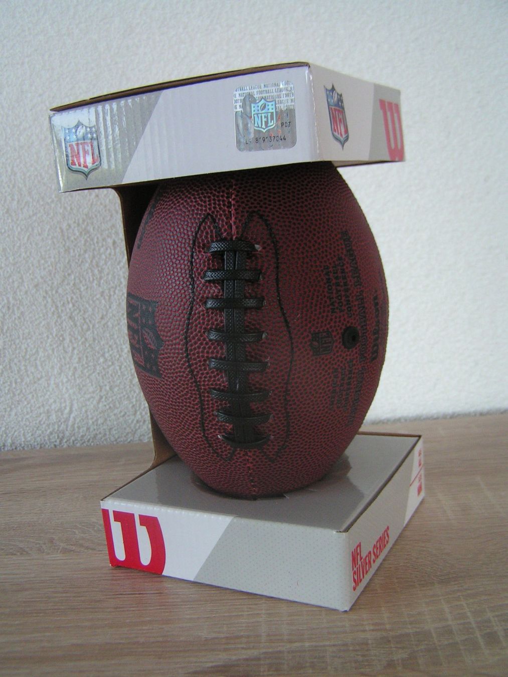 Bälle: American Football  NFL >>>>mit allen Logos!<<<< – Neu und originalverpackt aus Horgen von Buezer 2