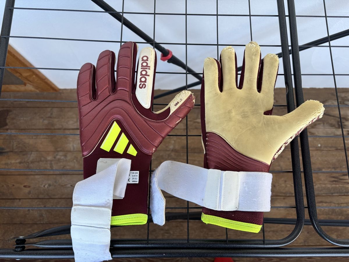 Adidas Altri accessori da uomo: Goaliehandschuhe Adidas Performance Copa Pro 2.0 – Usato da Solothurn venduto da MatteoCiurlia 1