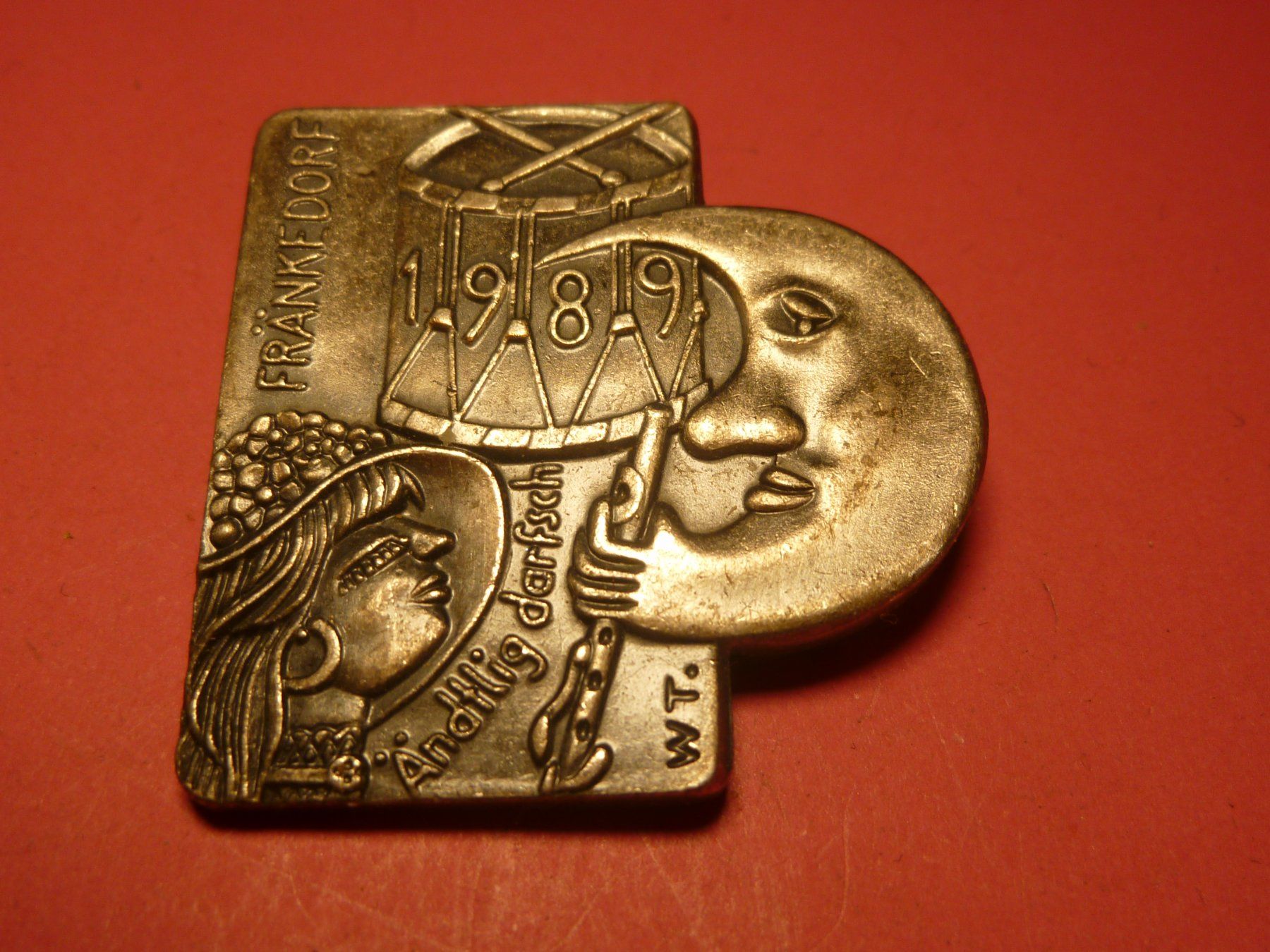 Placchette & Badge: FRÄNKEDORF 1989 SILBER – Usato da Ried (Muotathal) venduto da Mandarin02