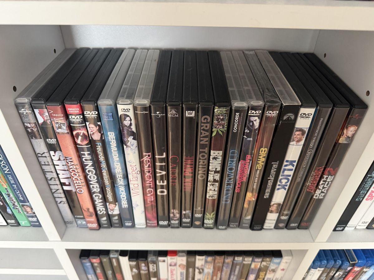 Tutti i DVDs: DVD / Blueray - Sammlung, diverse Filme – Usato da Mosnang venduto da Gandhy 9
