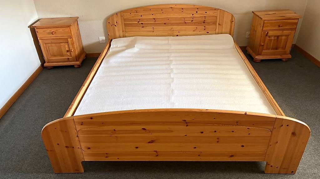 Letti: Schlafzimmer – Usato da Lohn-Ammannsegg venduto da Karin50