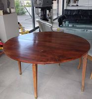 Table demi-lune 