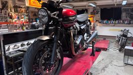 Triumph Speed Twin 1200