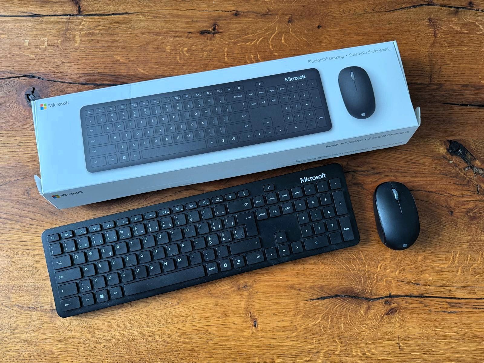 Tastiere: Microsoft Tastatur Set Bluetooth – Usato da Sempach venduto da sta_p662 2