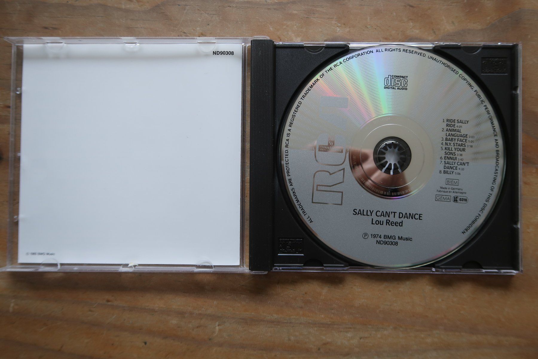 CDs: LOU REED - SALLY CAN'T DANCE - CD – Gebraucht aus Basel von Patiscat 3
