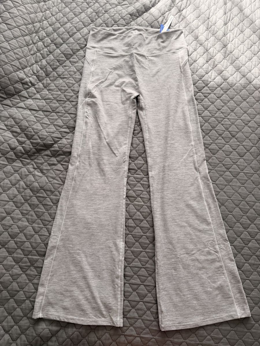 Lots de vêtements: NEU - Sport Set Marke Cider – Neuf avec emballage d'origine à Dübendorf par MariaS. 3