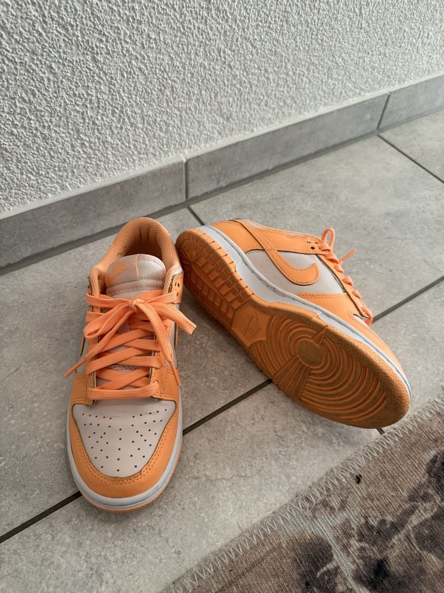Nike Damenschuhe: Nike Dunk Peach Cream 36.5 – Gebraucht aus Wetzikon ZH von shey7 1