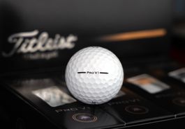 10 Dutzend Titleist Pro V1 – NEU & OVP