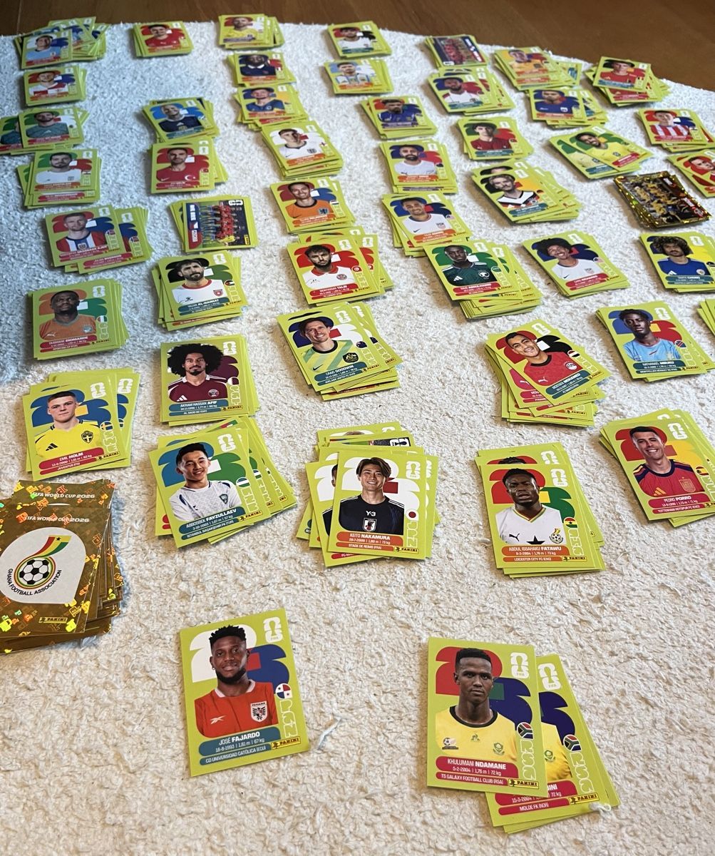 Panini Carte collezionabili: Panini Sticker Einzel oder mehrere pro Stück 50 Rappen – Nuovo e nell'imballaggio originale da Uster venduto da Urshinterwald