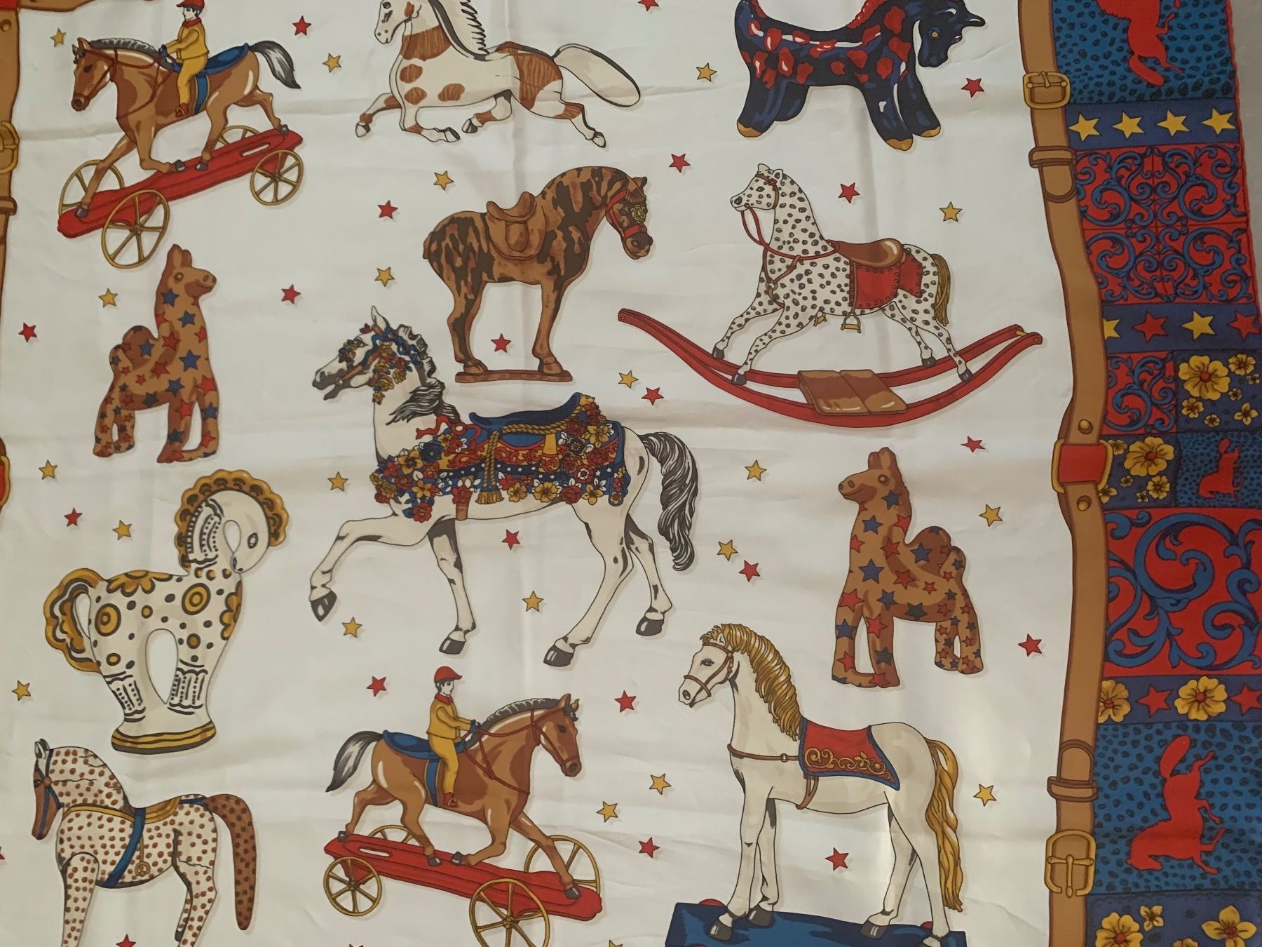Longchamp Foulards, Tücher & Schals: Longchamp foulard – Gebraucht aus Lugano von  4