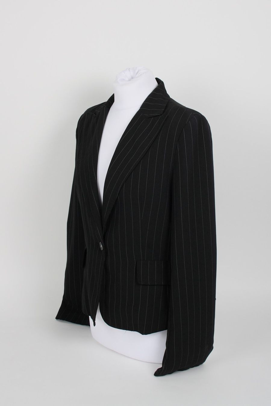 Mango Giacche: MANGO Blazer gestreift 42 – Usato da Zollikofen venduto da Restwert_Zollikofen 2