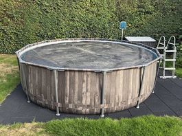 Bestway Salzwasser-Pool mit Pumpe und Zubehör