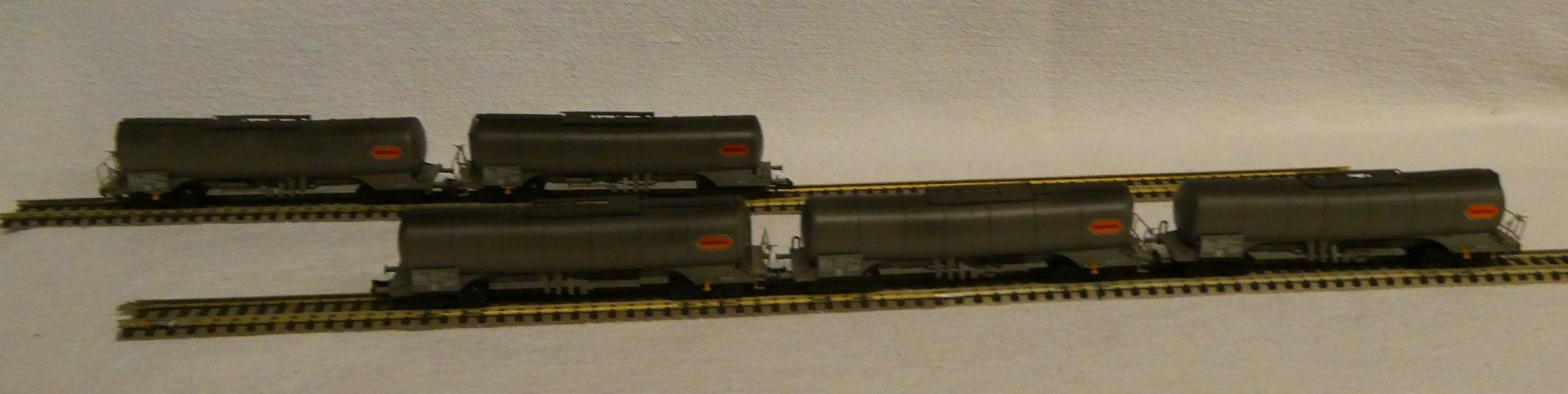 Trix Modellini di ferrovie: 5 Stk Minitrix 15163 Kesselwagen – Nuovo (secondo la descrizione) da Rupperswil venduto da Ropi03