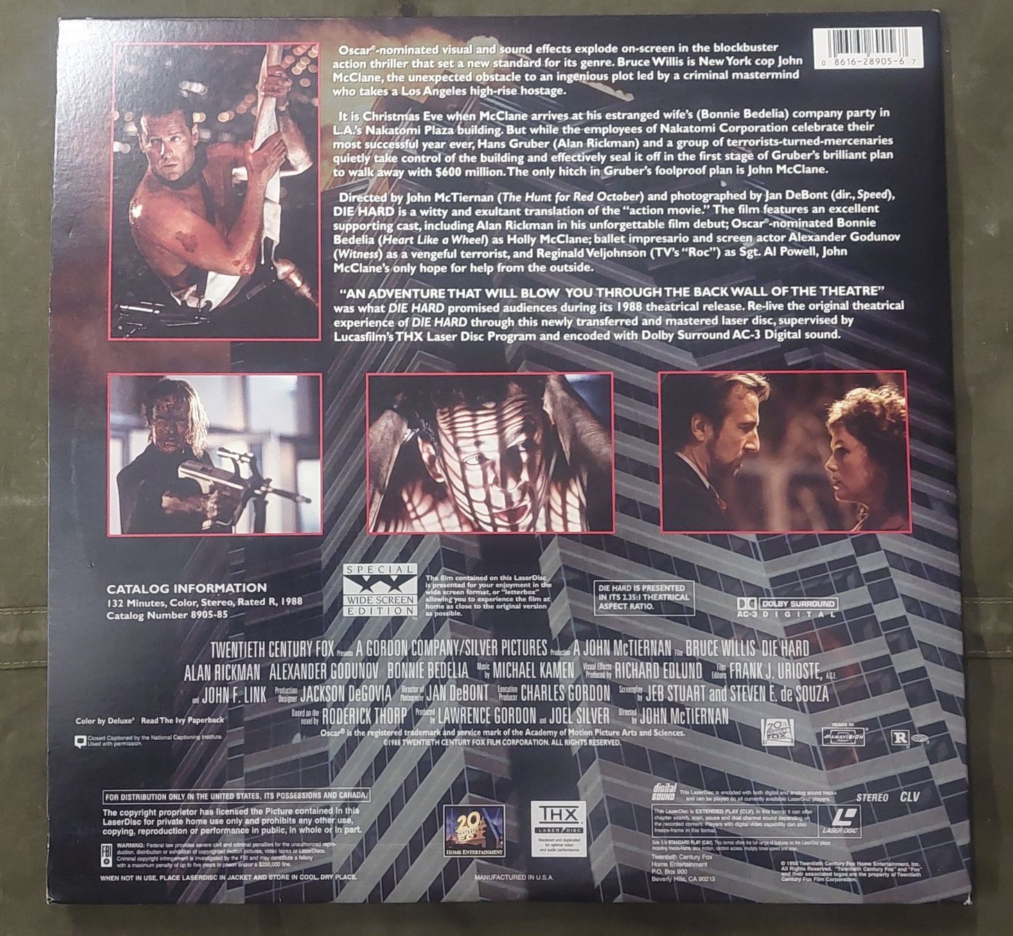 Tutti i DVDs: Laserdisc NTSC Action, lot de 2 discs – Usato da Chapelle-s-Moudon venduto da gerryp 4