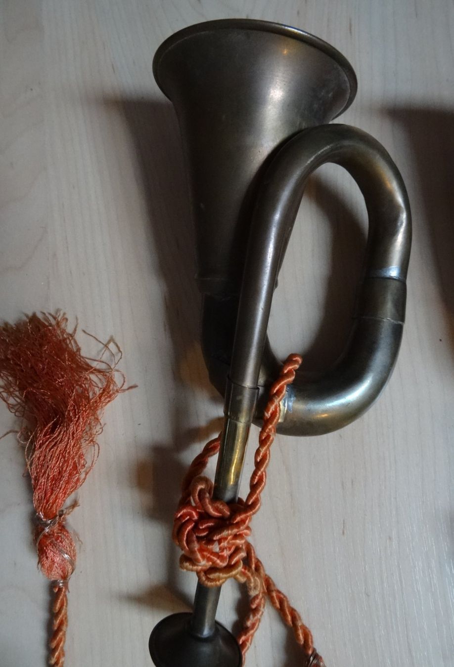 Strumenti musicali: 2 ältere, gebrauchte Hörner zum Sammeln oder als Deko – Usato da Lupfig venduto da Buerkli20 5