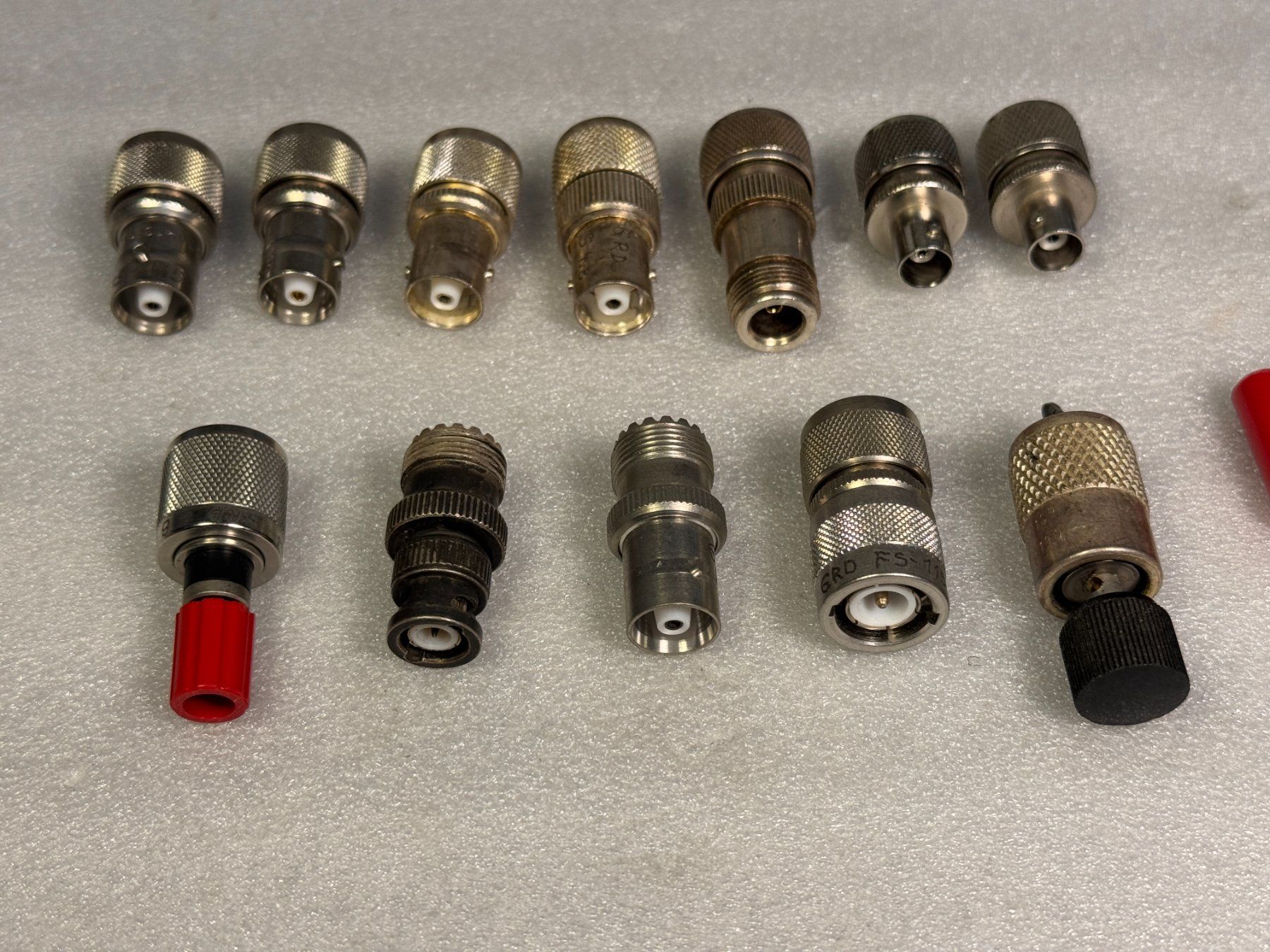 Technique de radiocom: 30 Stück HF Stecker PL 259 – D'occasion à Ins par funkflieger 2