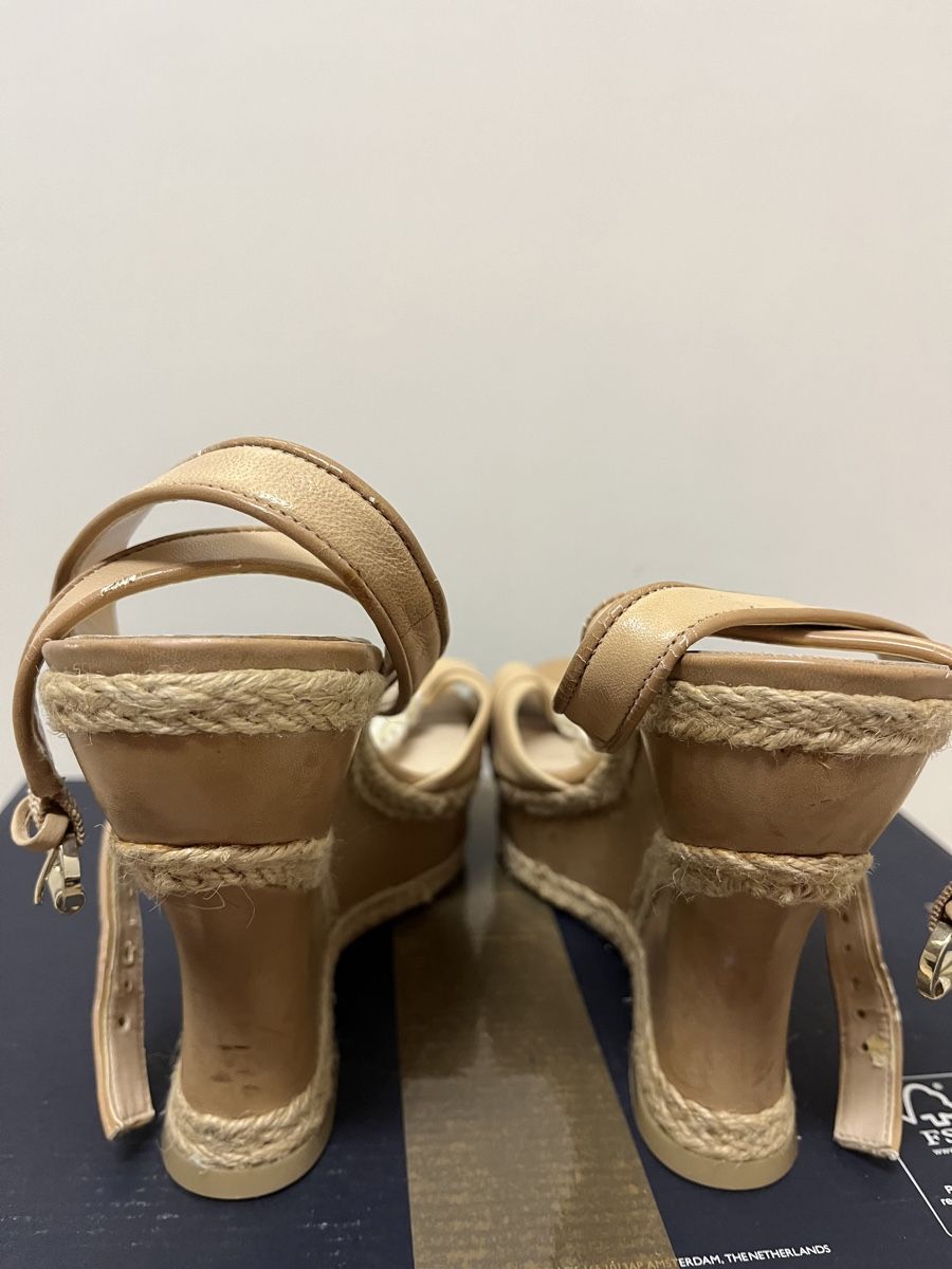 Guess Scarpe da donna: Guess Keilabsätze Grösse 39 – Usato da Teufenthal AG venduto da Nanahu 2