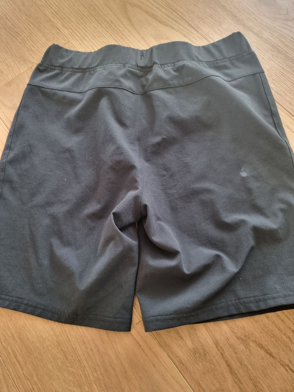Head Pantaloni: Head Shorts, 152 – Usato da Buttikon SZ venduto da Limo180 2