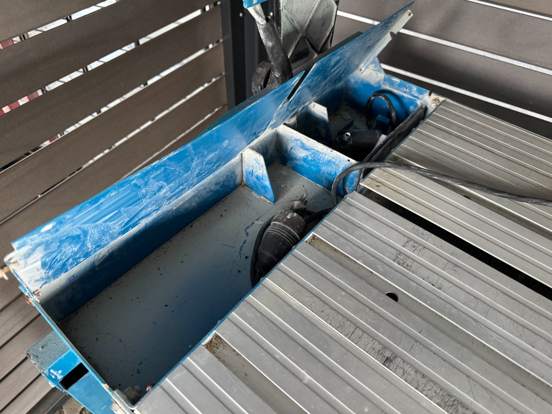 Tutte le macchine: Güde Waschbeton + Fliesenschneider BDM 300E – Usato da Koblenz venduto da Aare-Rhein 2