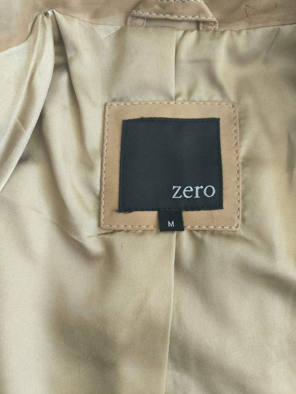 Giacche: Echtleder beige Jacke mittel – Usato da Wallisellen venduto da C_DM 2