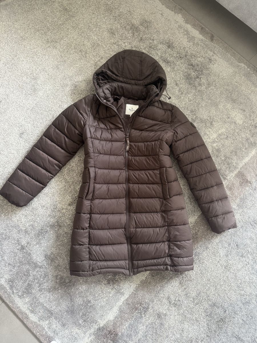 Pepe Jeans Cappotti: Pepe Jeans padded winter coat, size S, Brown. – Nuovo (secondo la descrizione) da Montreux venduto da jvo_vg8n