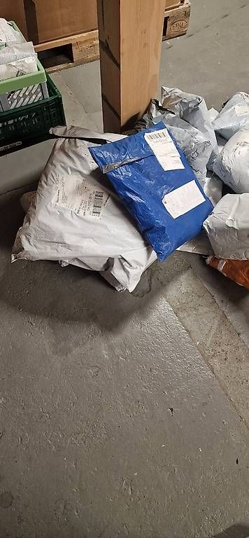 Altro per Ufficio & Commercio: Top-Mystery-Deal-Palette – Usato da Arbon venduto da inf_6vyb 4