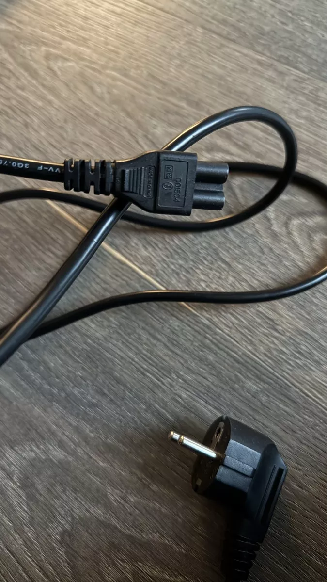 Cavi: Kable  2-polig mit Schuko Stecker gebraucht – Usato da Euthal venduto da 99Antik 1