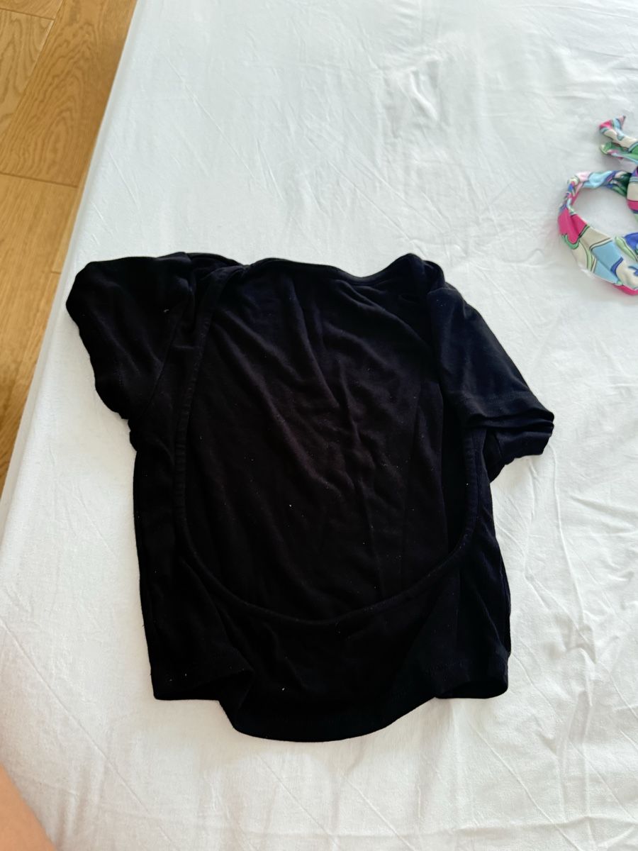 Stradivarius Tops: Top – D'occasion à Nebikon par Preloved_bykelly 2