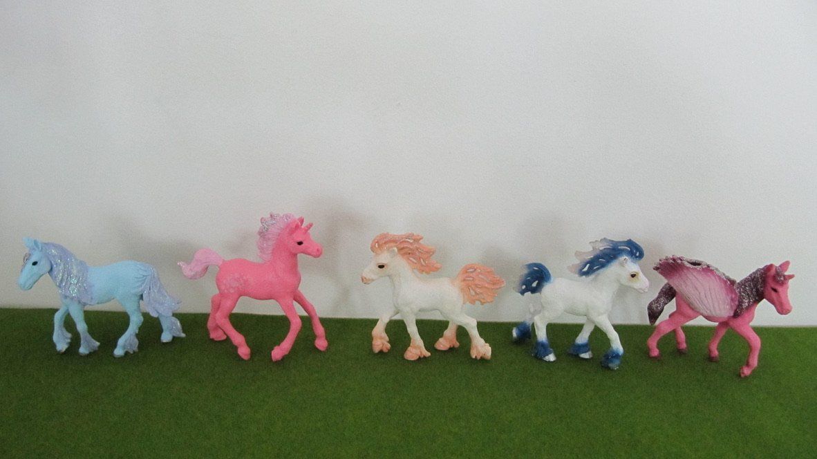 Schleich Spielzeuge: Schleich Bayala Einhörner und süsse Ponys – Gebraucht aus Brunnen von Kiwiland1