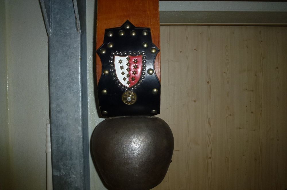Morier Glocken & Treicheln: P. MORIER – Gebraucht aus Bürglen UR von daisyxy5