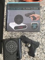 Laser Target Wecker