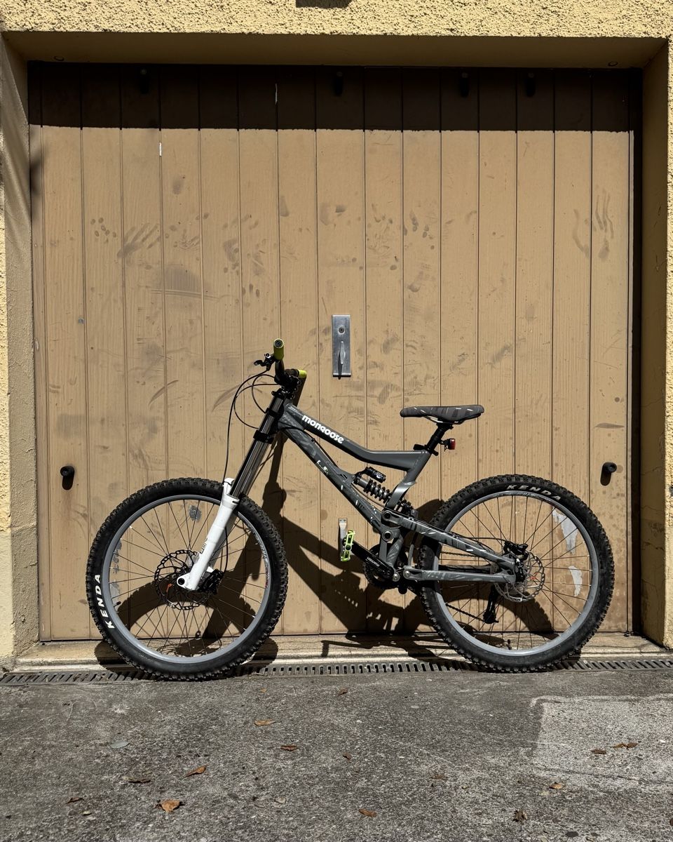 Mongoose Biciclette: Velo Mongoose Downhill – Usato da Schlieren venduto da ben_rf7x