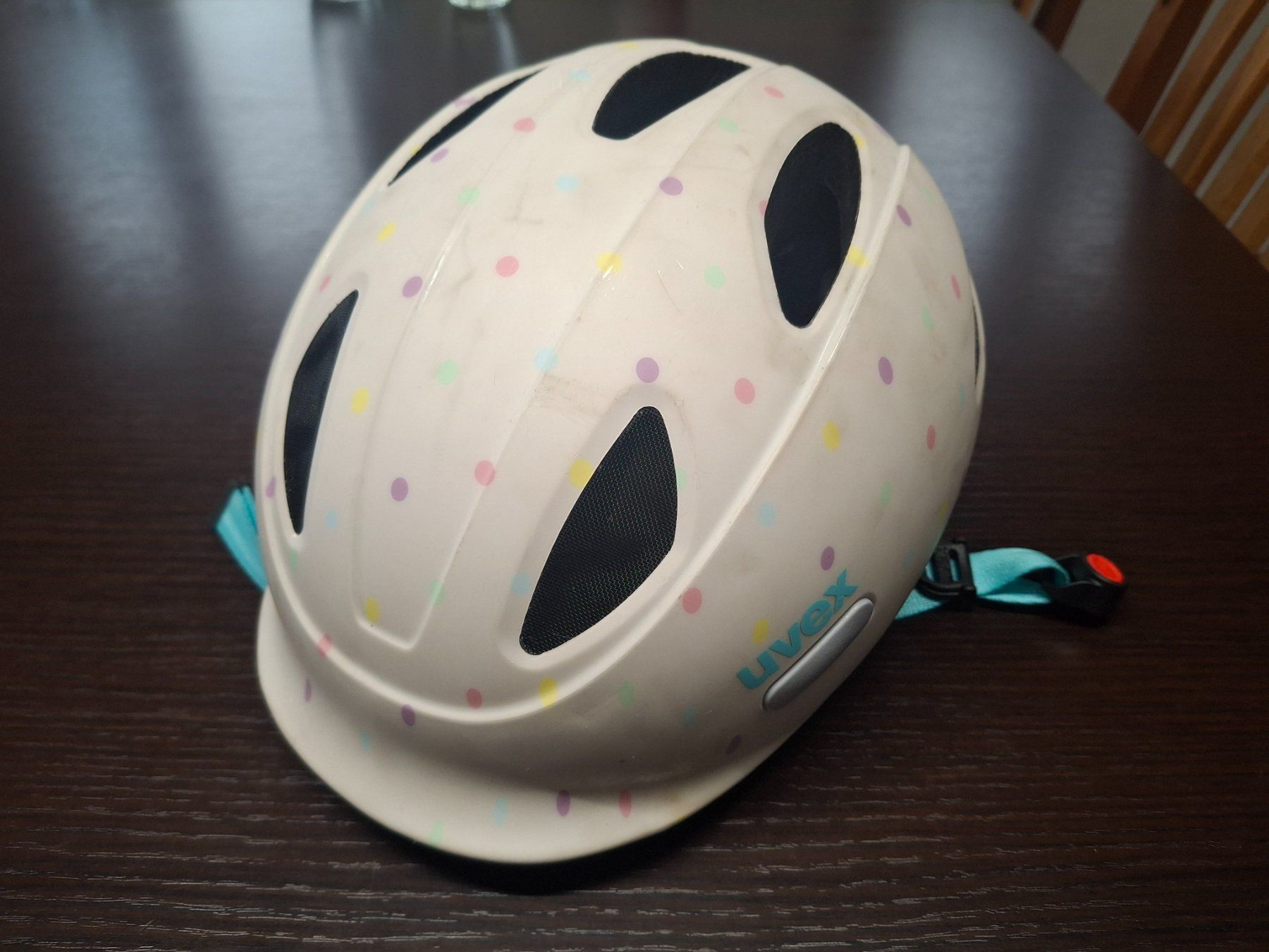 Uvex Caschi: Kinderhelm Uvex oyo style Grösse 45-50 cm – Usato da Prato-Sornico venduto da canadesina88
