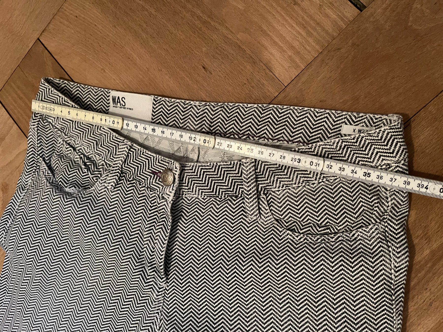 Jeans: WAS Jeans Hose Norma Cropped W27 – Gebraucht aus Zürich von its-love 5