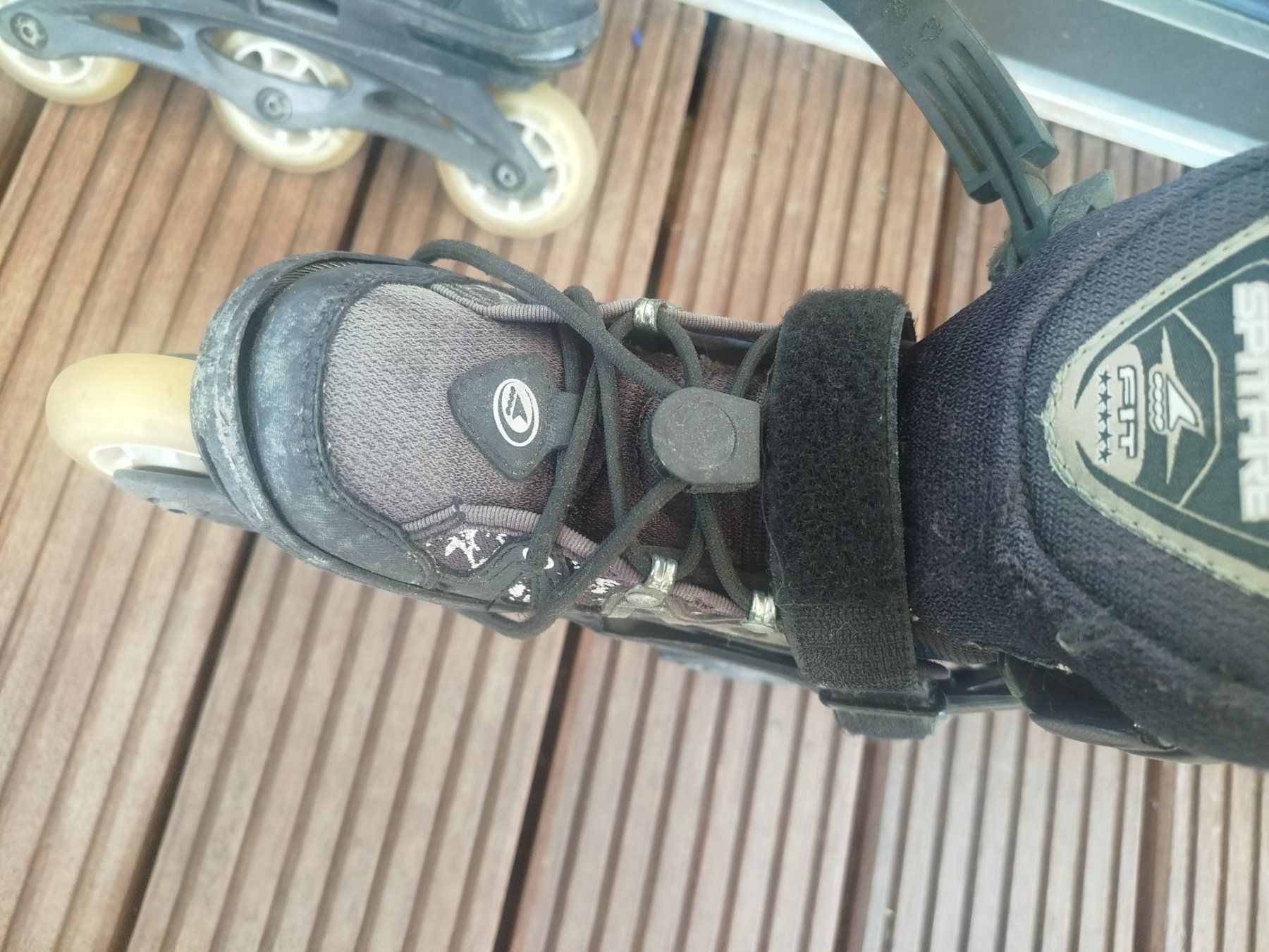 Inline-Skating & Rollschuhe: Rollerblades – Gebraucht aus Vex von VCheV 1