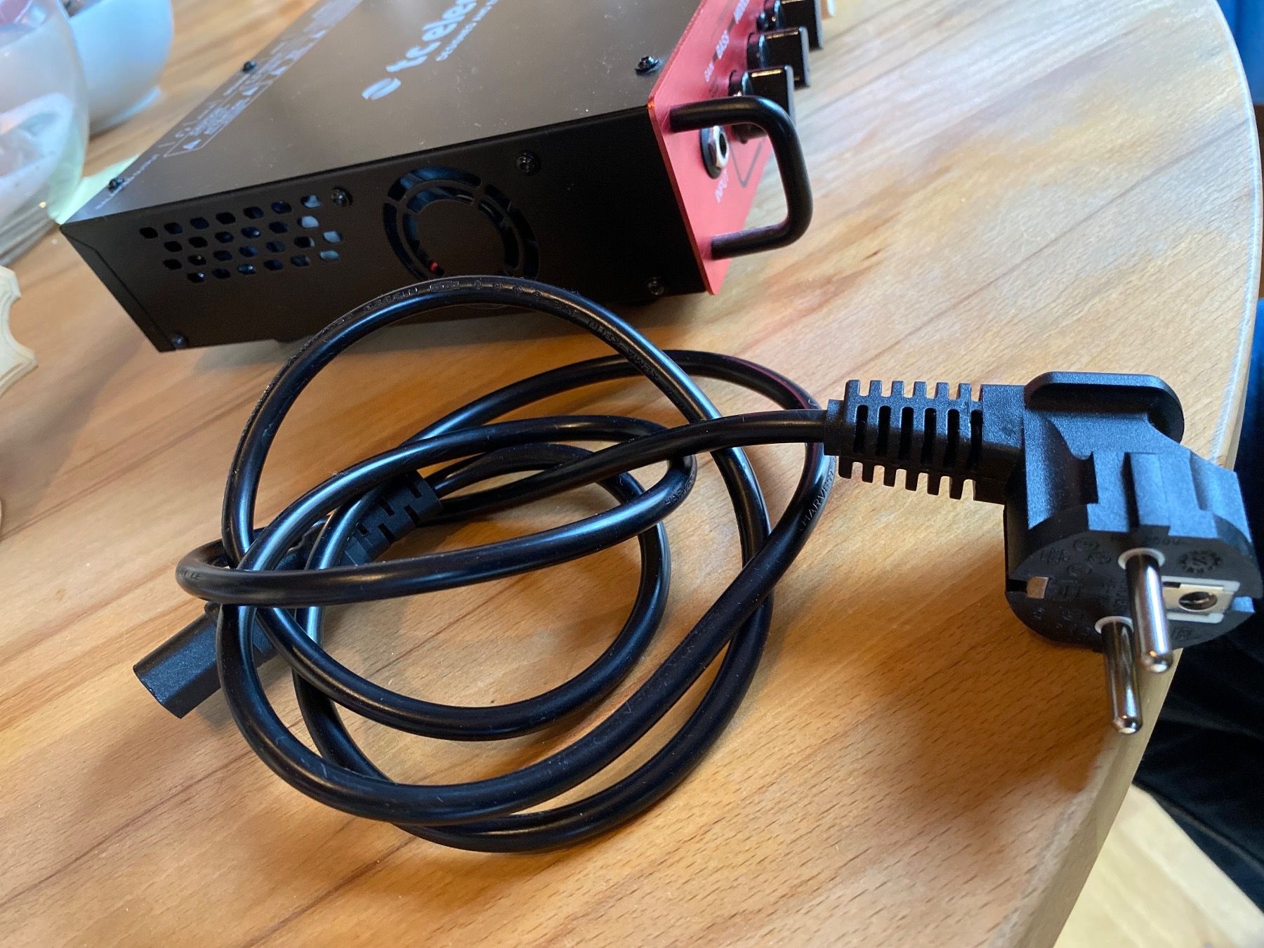 Musikinstrumente: TC Electronics BH 250 - Defekt – Gebraucht aus Winterthur von  3
