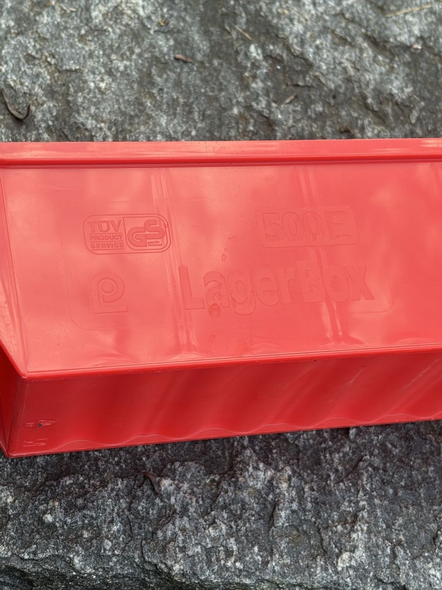 Casse di trasporto: LagerBox 500E (20) – Usato da Obermumpf venduto da Tattoomuseum1 2