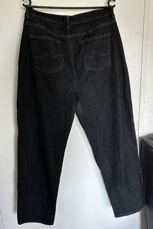 Schwarze Jeans