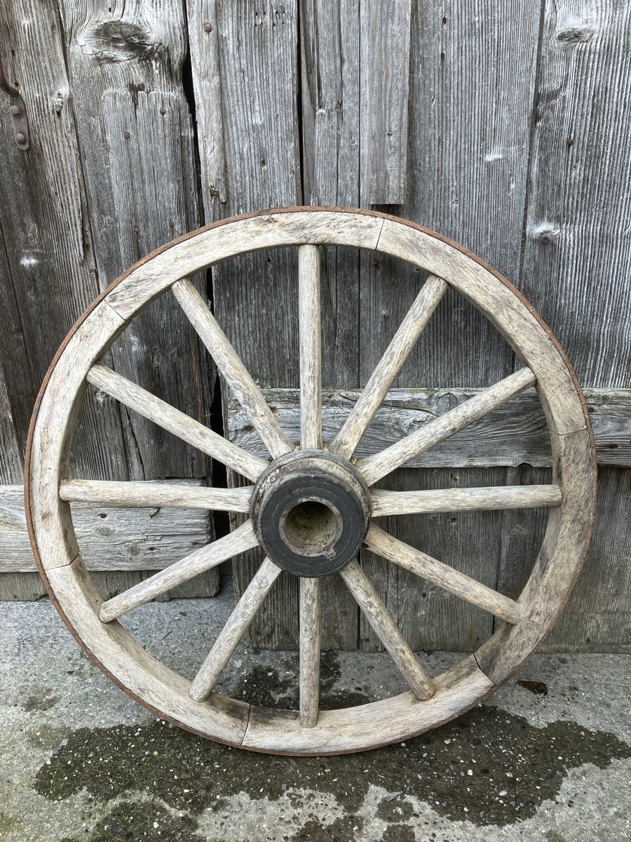 Pneumatici & Ruote complete: altes Wagenrad – Usato da Thun venduto da noah_5fyb 1